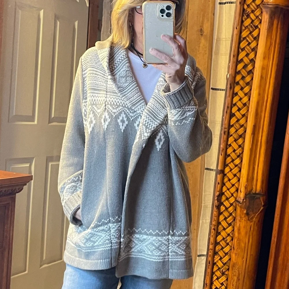NYDJ cozy open cardigan with hood, grey & white Nordic print - Picture 2 of 8